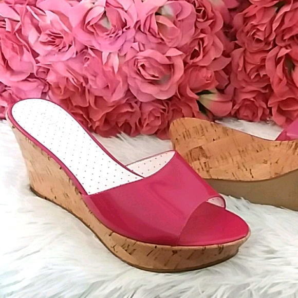Guess by Marciano Shoes - GUESS by Marciano Wedge Sandals sz 8M